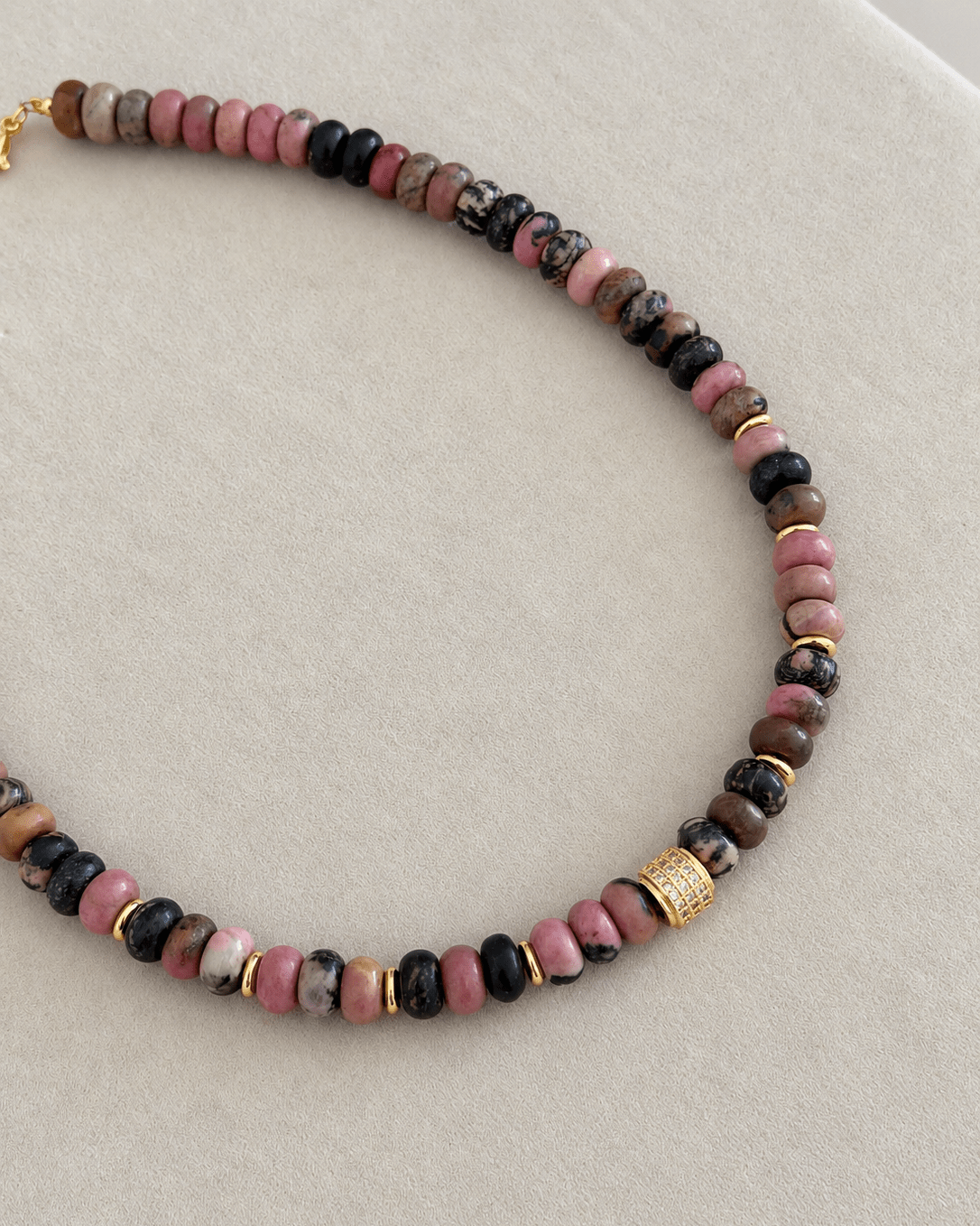 Pink Rhodonite Natural Stone Choke - Necklaces | LimaLimón Store - 2