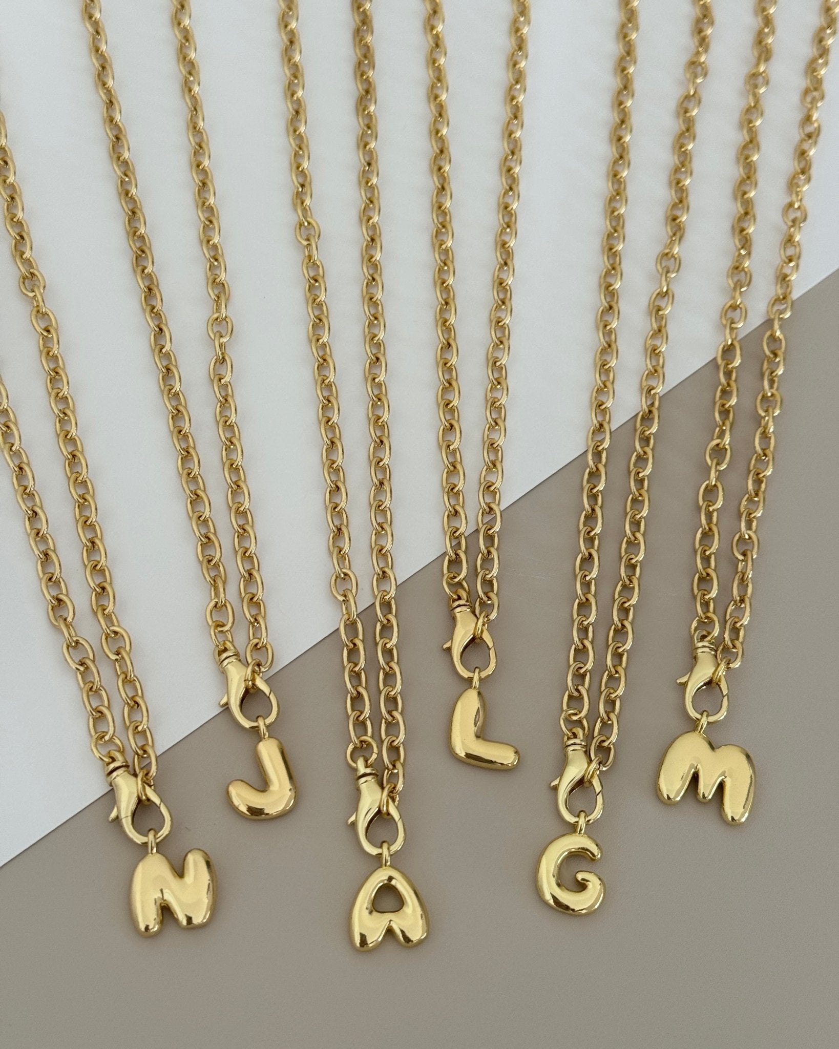Puffy Initial Necklace - Necklaces | LimaLimón Store - 1
