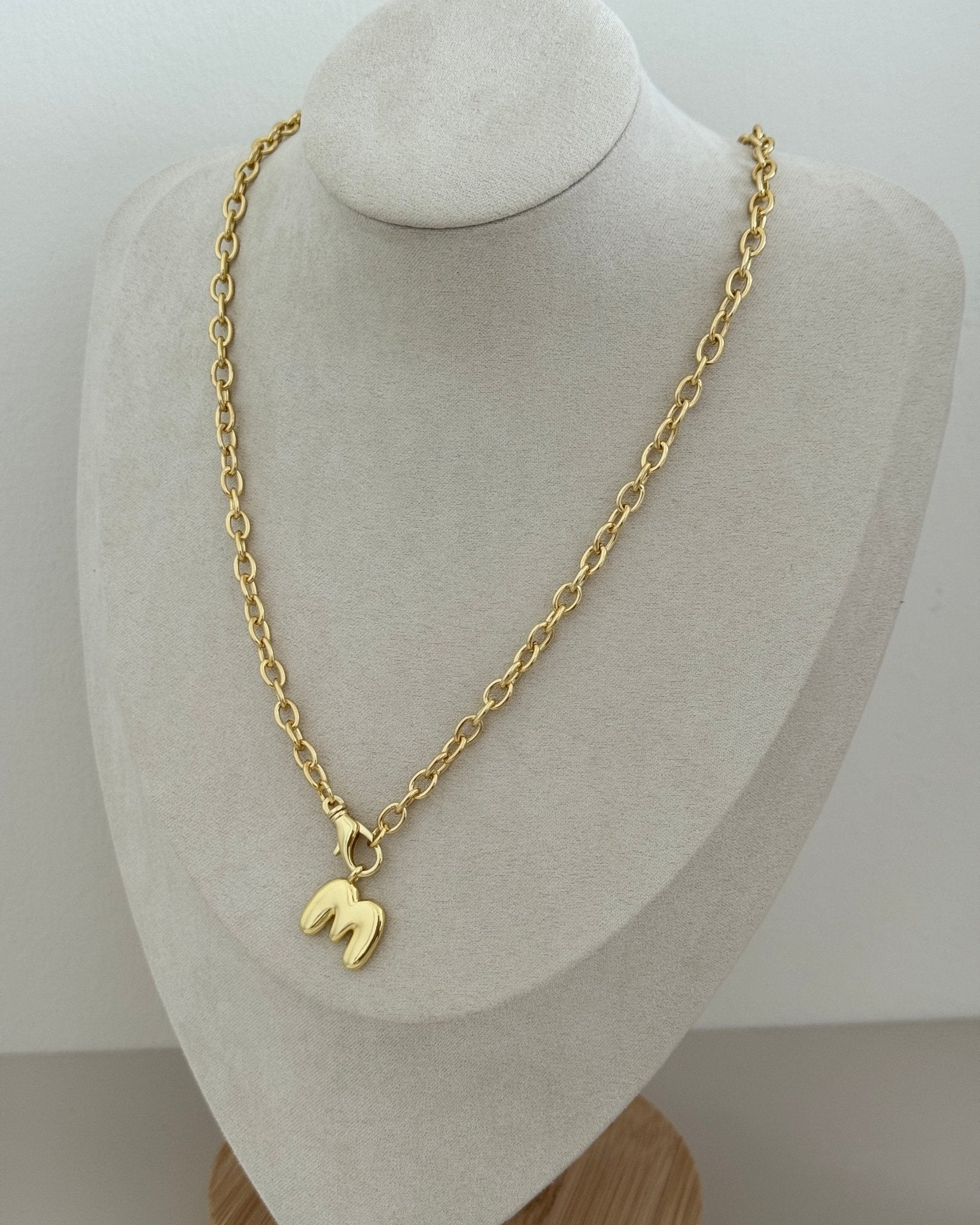Puffy Initial Necklace - Necklaces | LimaLimón Store - 2