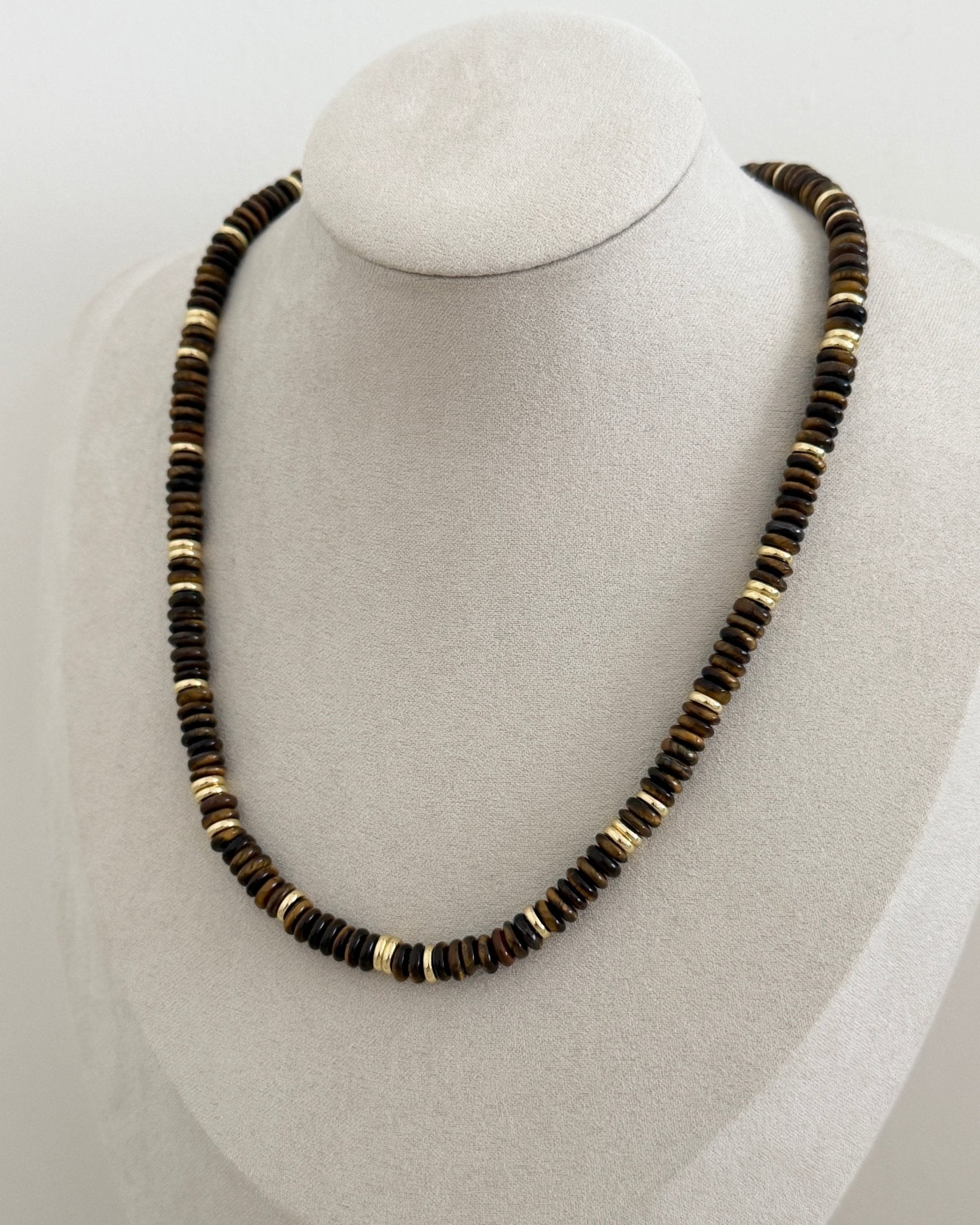 Puka Beaded Choker Necklace - Necklaces | LimaLimón Store - 2