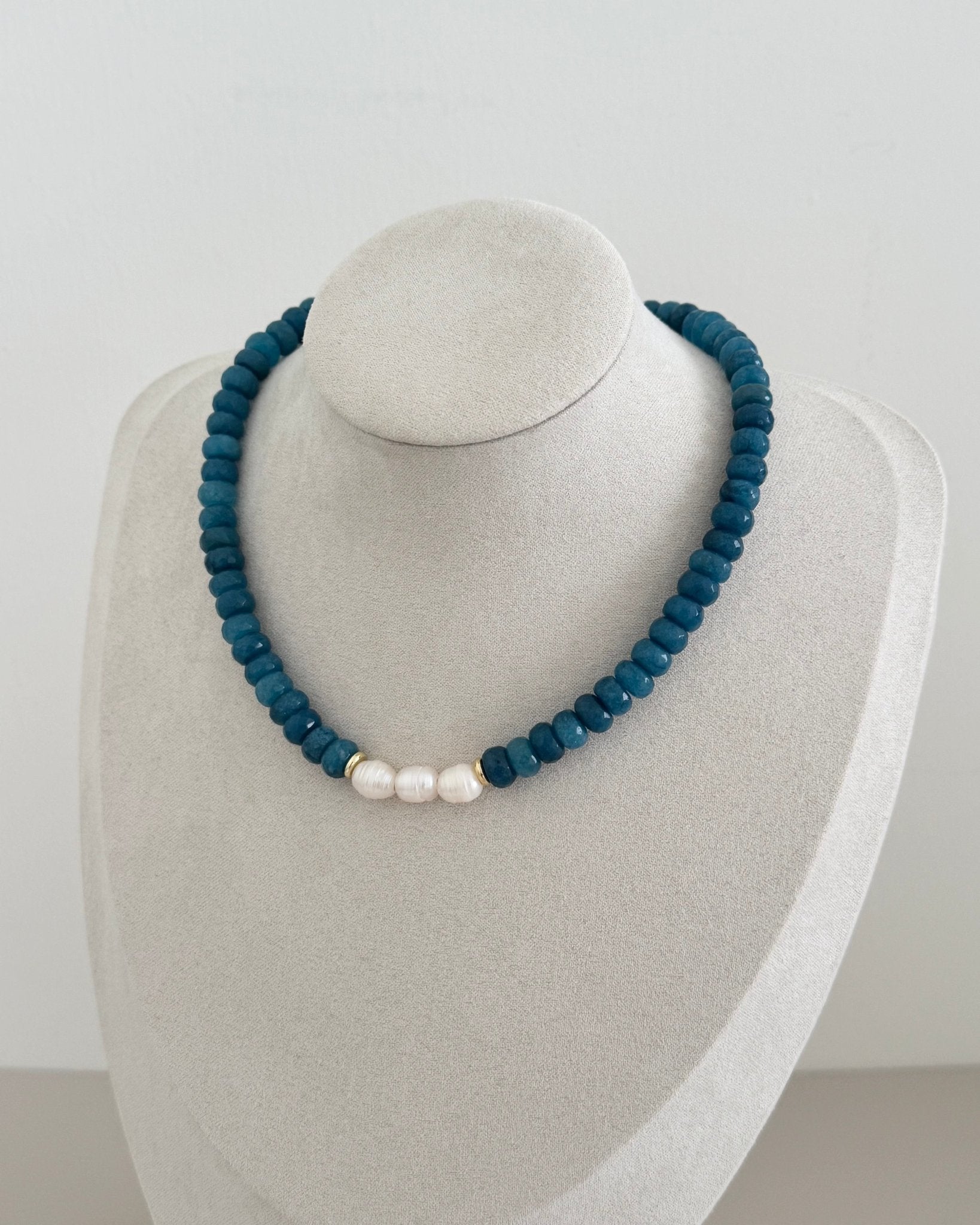 Puka Pearls Necklace - LimaLimón Store