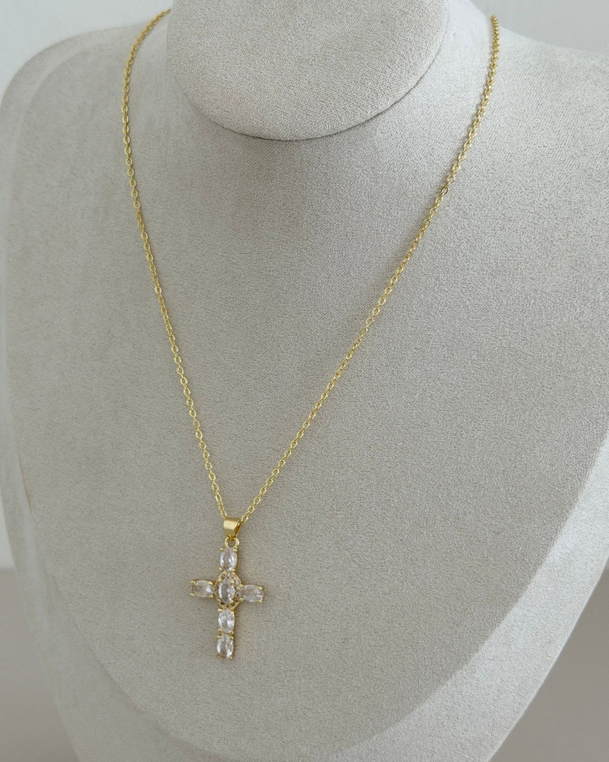 Radiant Crystal Cross Necklace - Necklaces | LimaLimón Store - 3