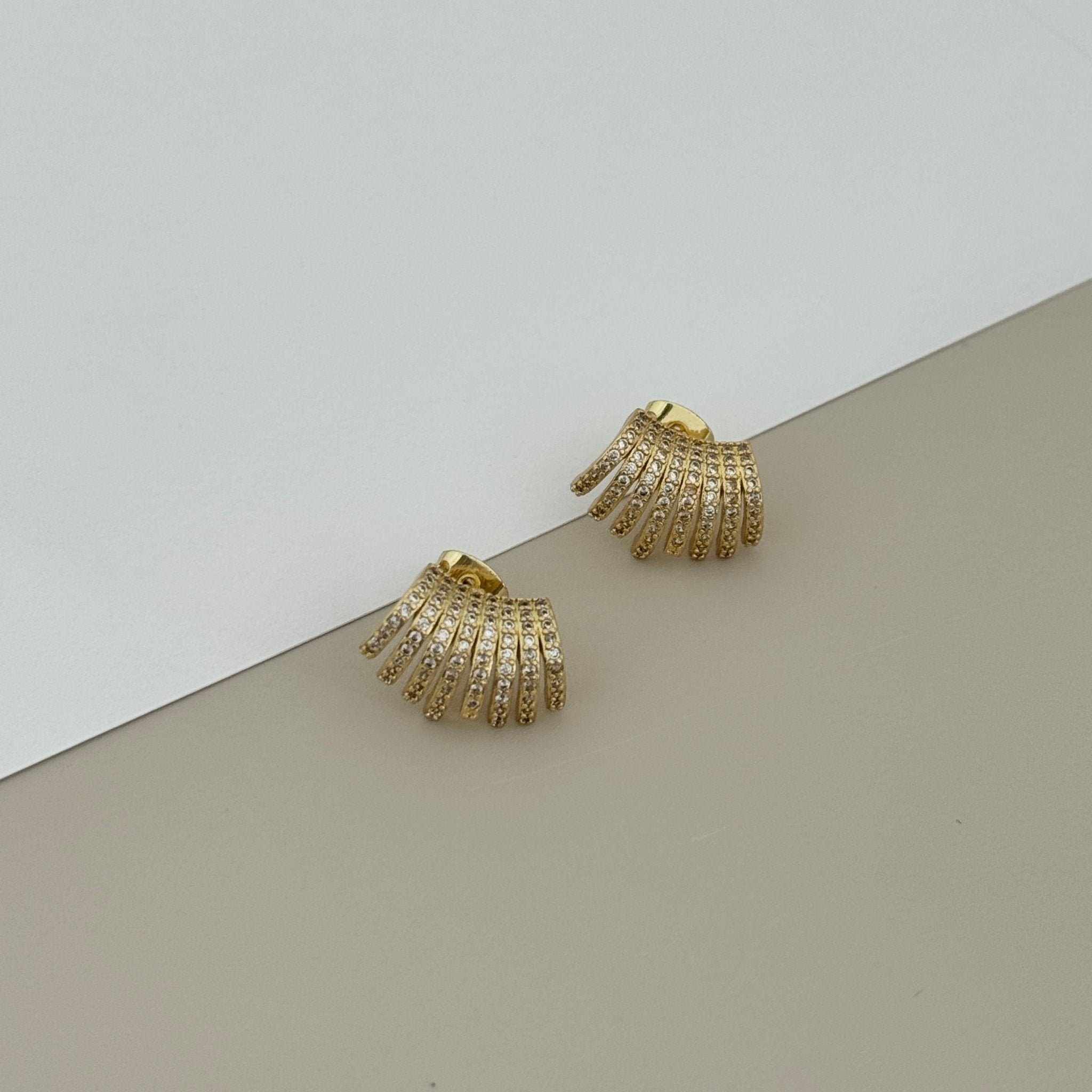 Radiant Fan Earrings - Earring | LimaLimón Store - 1