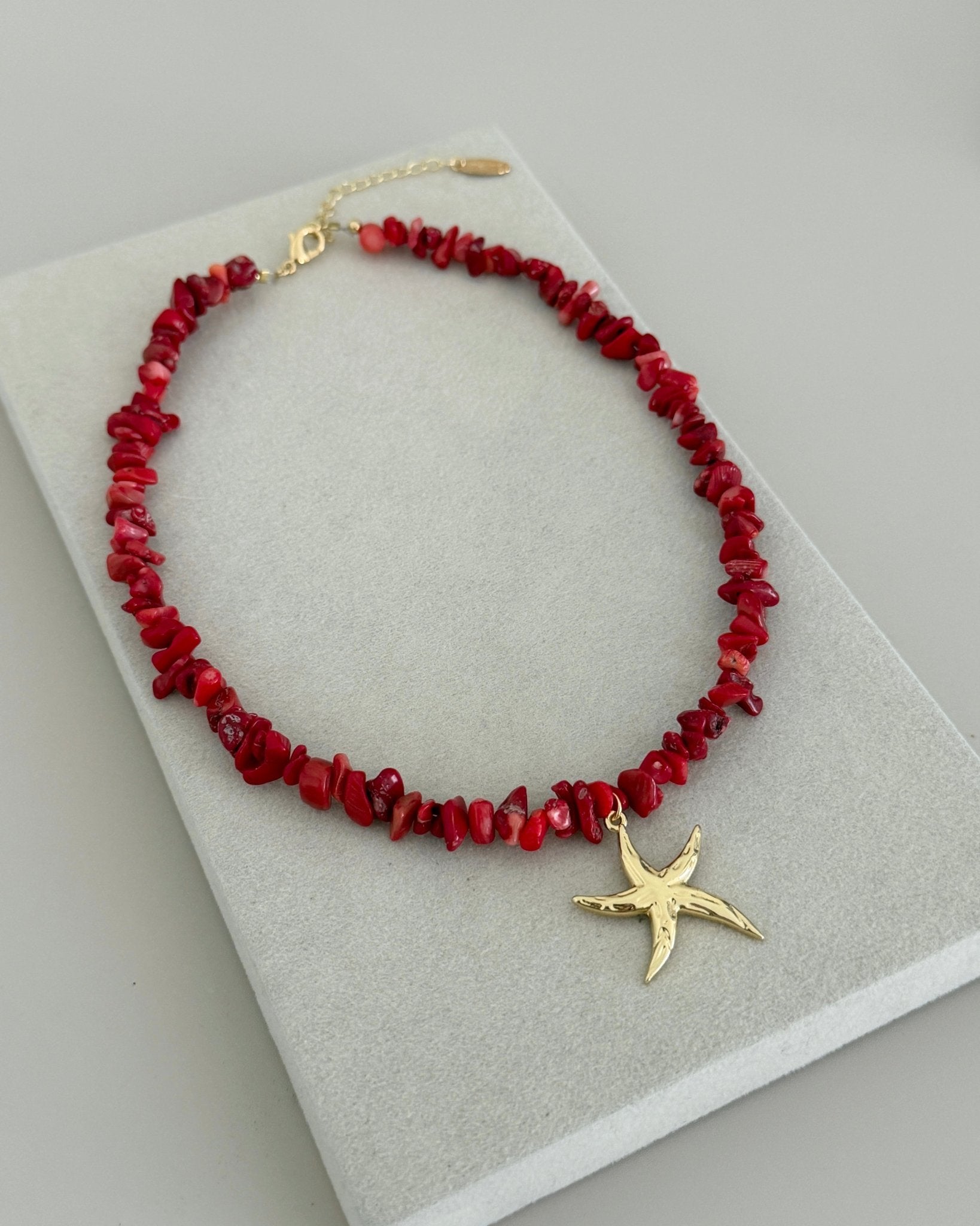 Red Coral Starfish Necklace - Necklaces | LimaLimón Store - 1
