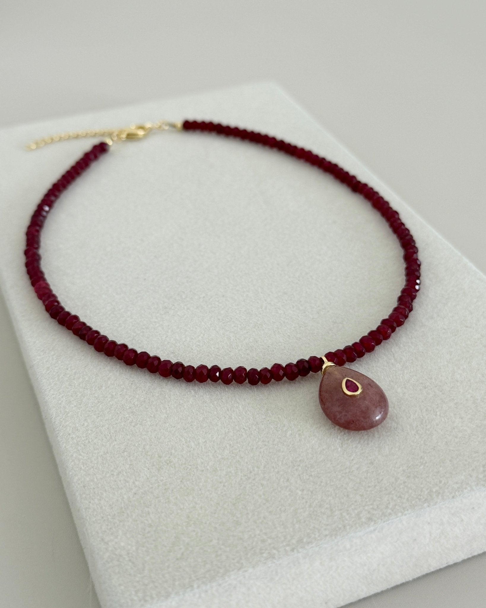 Ruby Aura Necklace - Necklace | LimaLimón Store - 4
