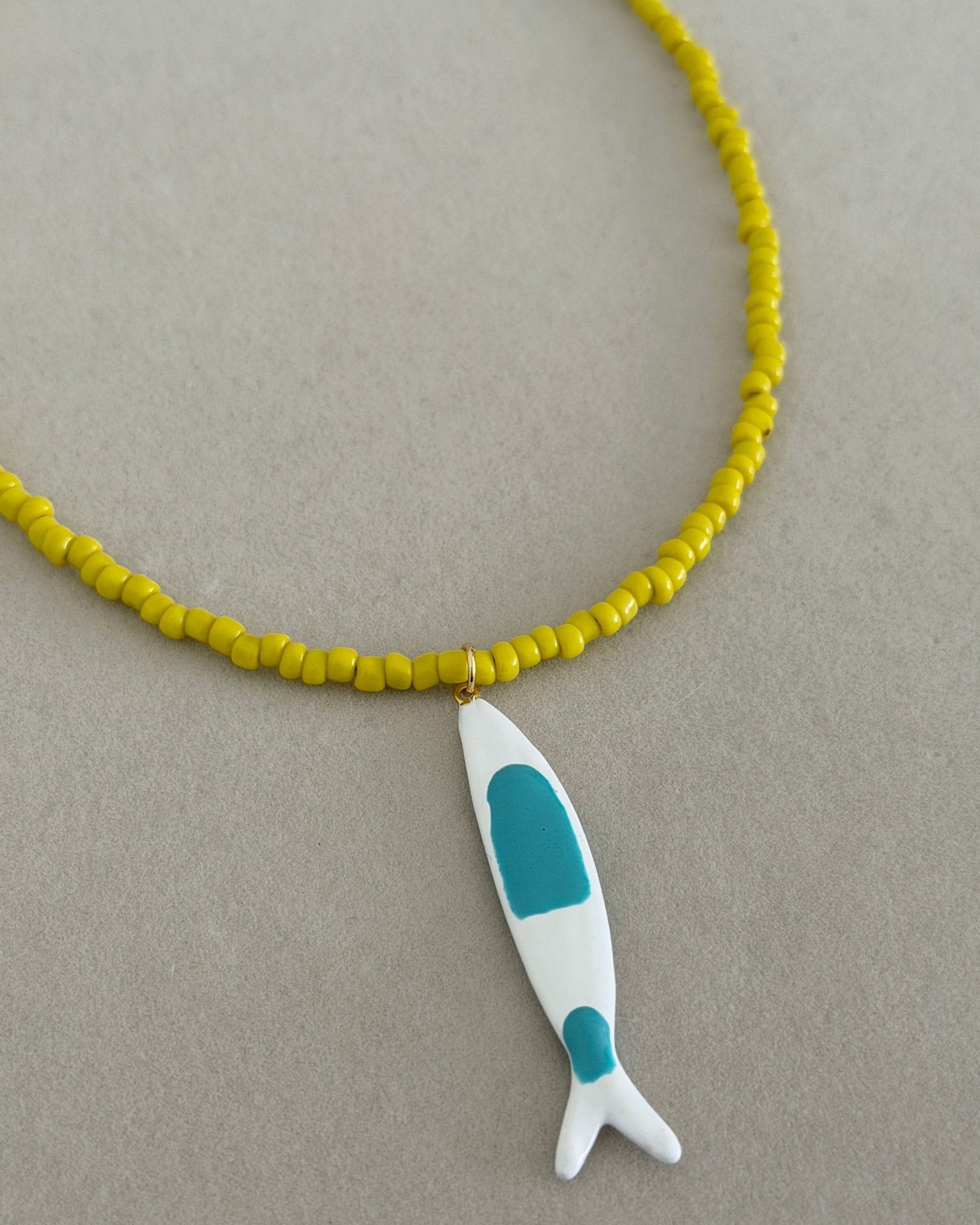 Sardine Beaded Necklace - Necklaces | LimaLimón Store - 3