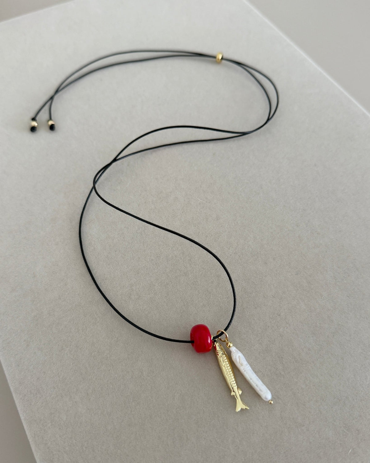 Sardine & Pearl Cord Necklace - Necklaces | LimaLimón Store - 1