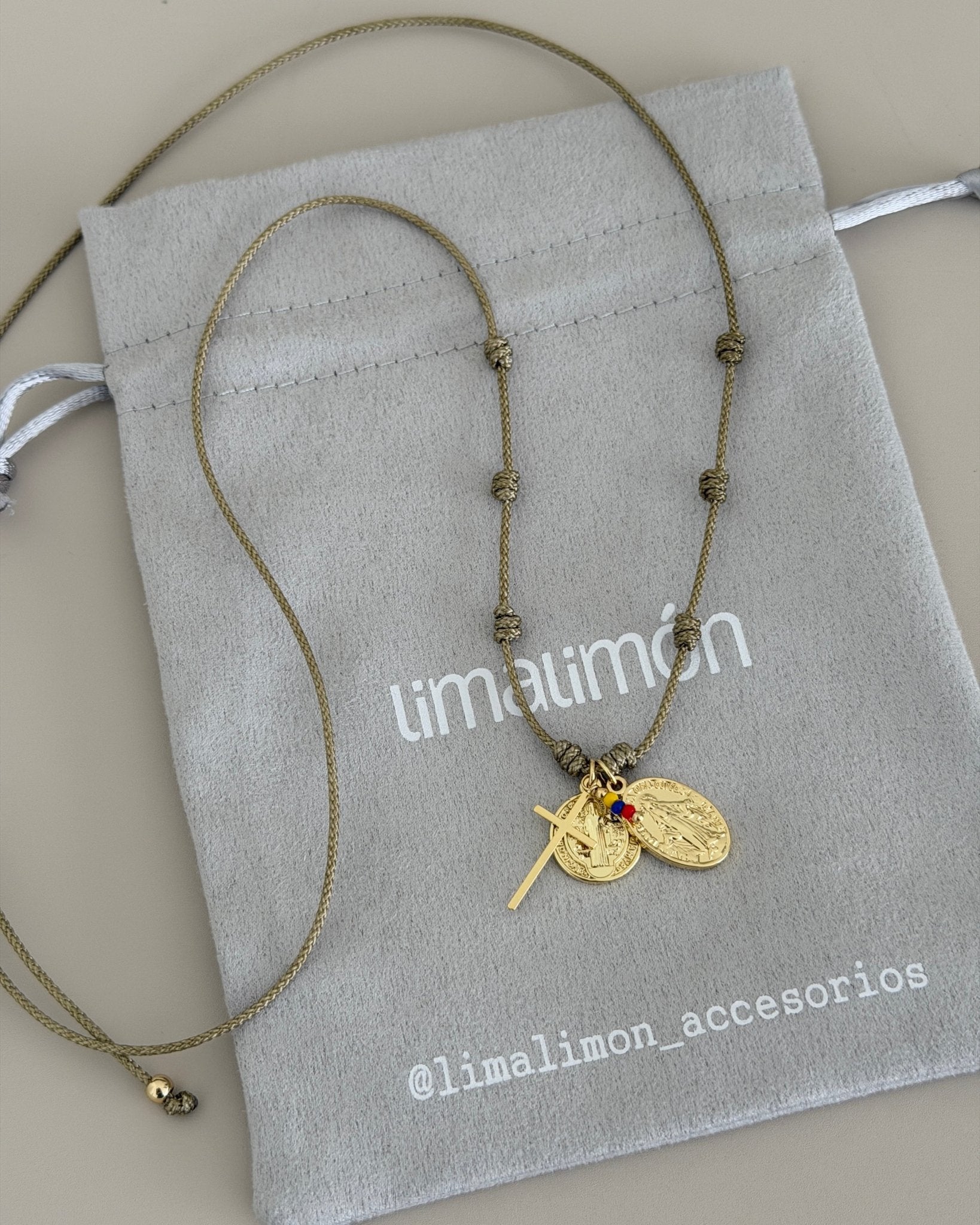 Seven Knots Necklace 🇻🇪 Venezuela Edition - Necklaces | LimaLimón Store - 3