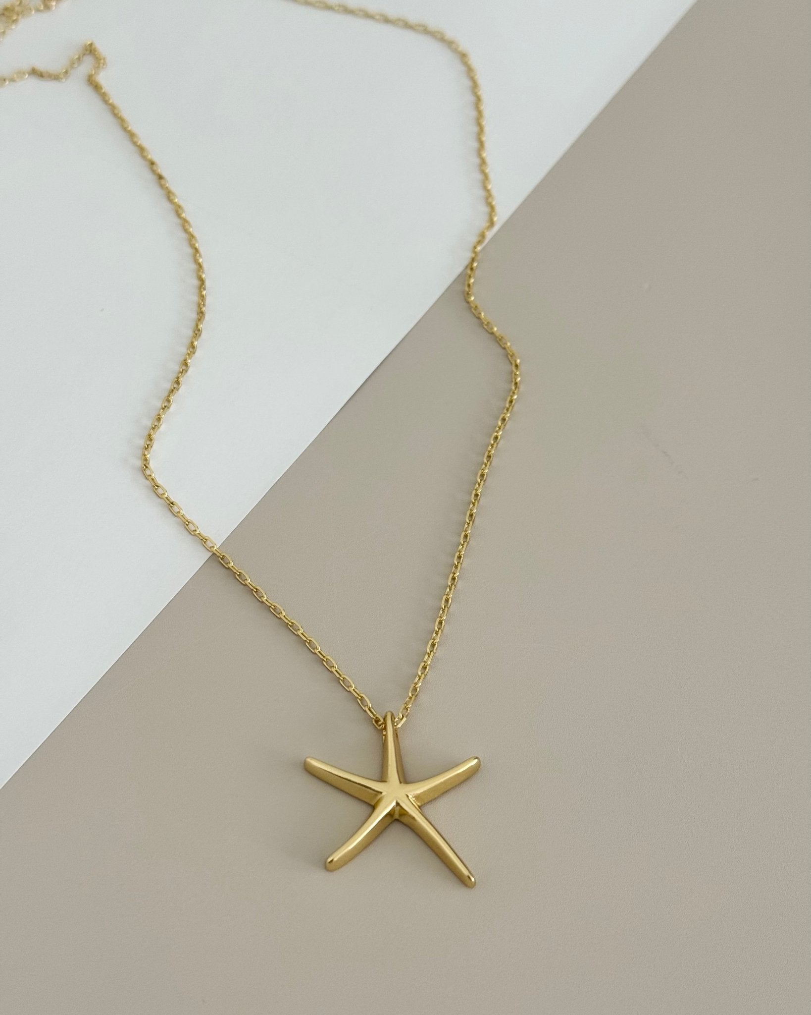 Star Gold Necklace - LimaLimón Store