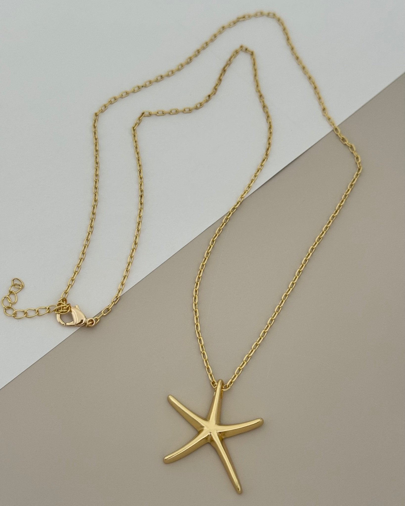 Star Gold Necklace - LimaLimón Store