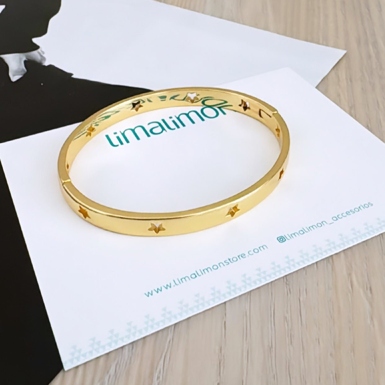 Stars Bangle - Bracelets | LimaLimón Store - 1