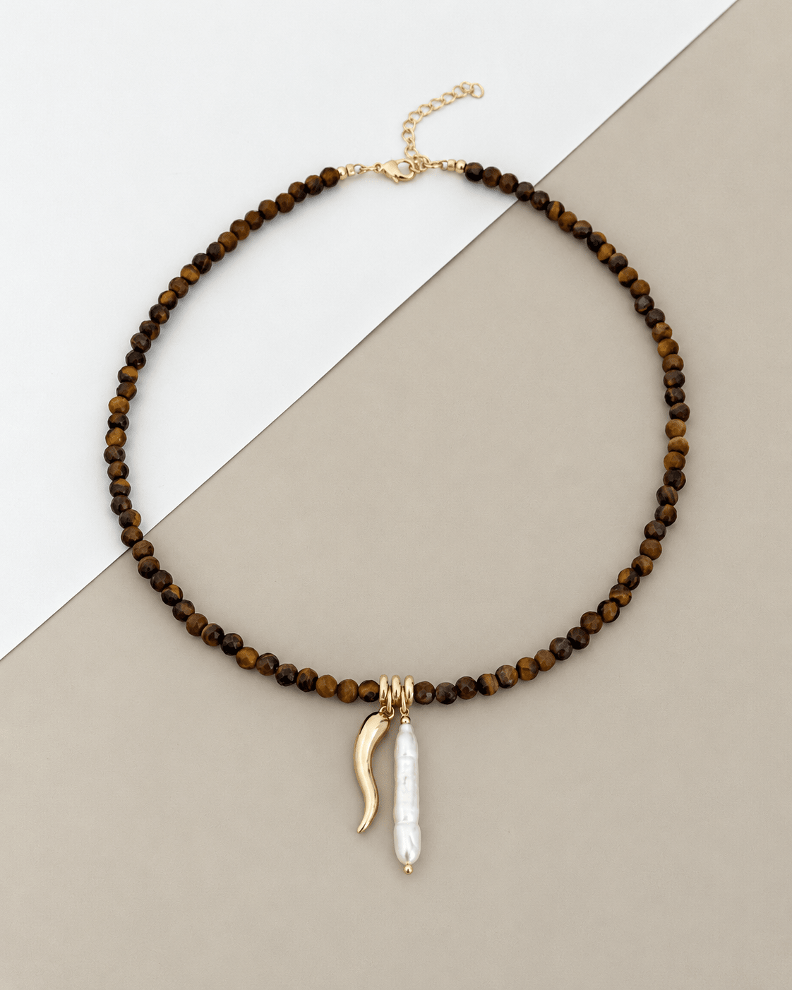 Tiger’s Eye Charm and Pearl Necklace - Necklaces | LimaLimón Store - 1
