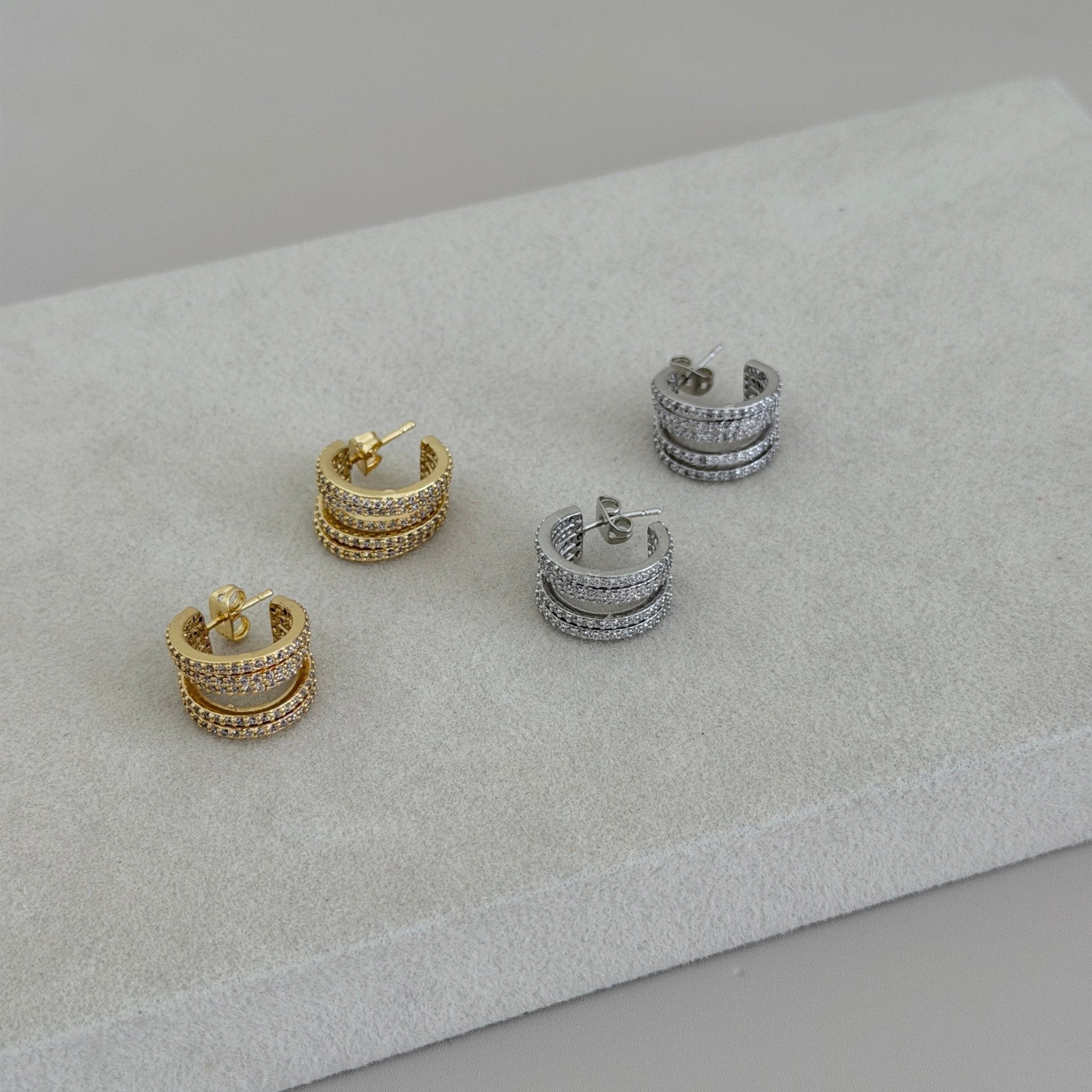 Triple Band Pavé Hoop Earrings - Earring | LimaLimón Store - 1