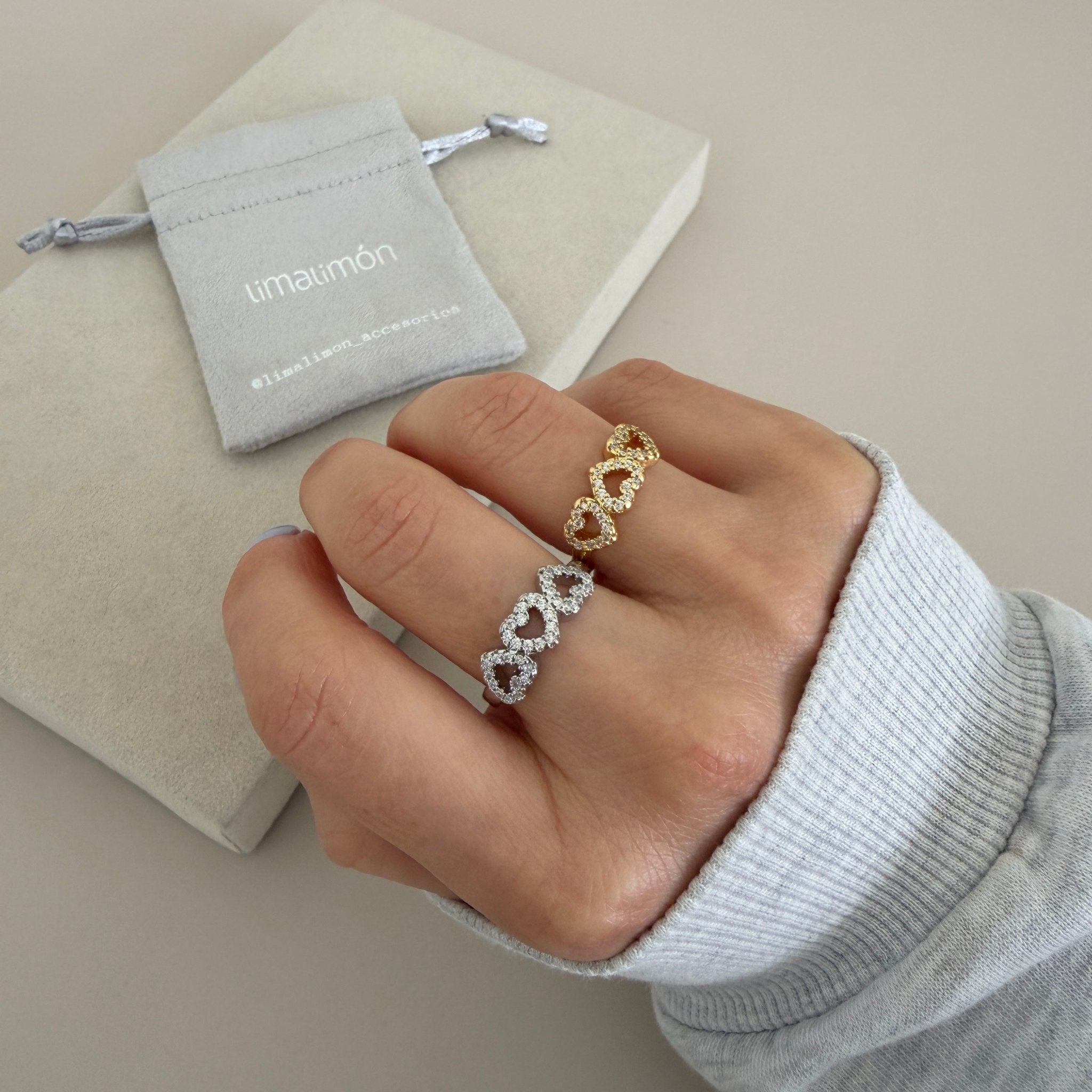 Triple Heart Crystal Ring - ring jewelry | LimaLimón Store - 4