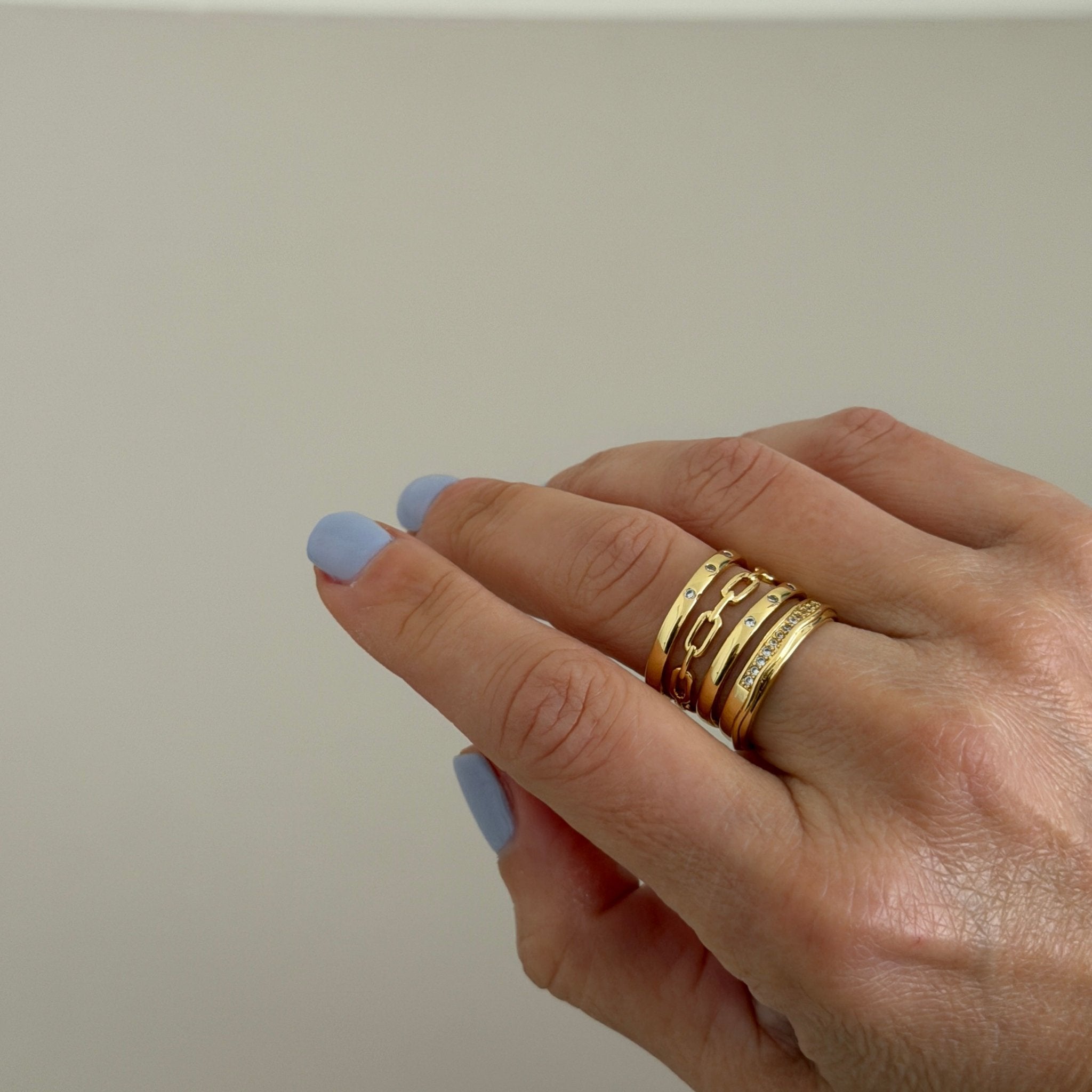 Valentina Gold Stack Ring - ring jewelry | LimaLimón Store - 4