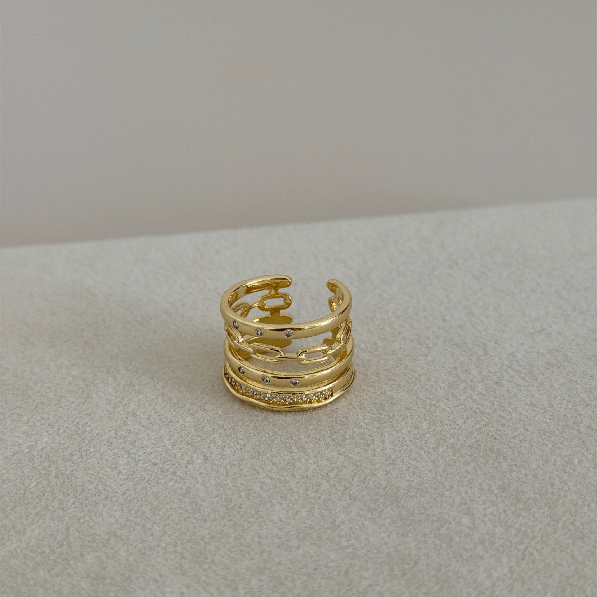 Valentina Gold Stack Ring - ring jewelry | LimaLimón Store - 1