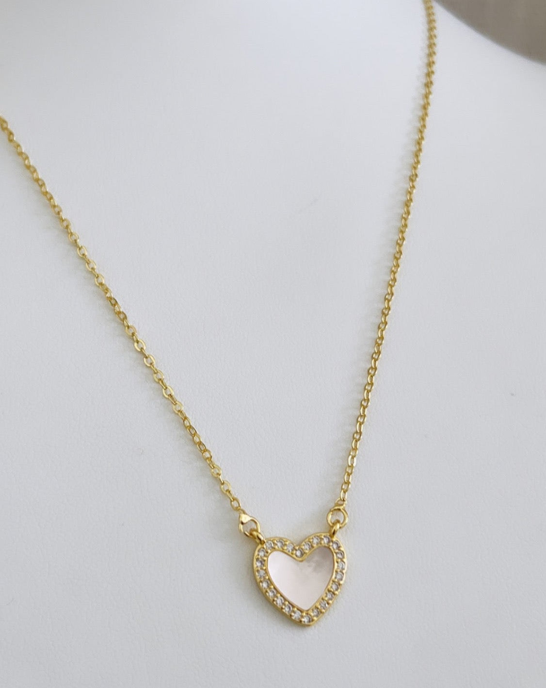 Heart Nacre Necklace