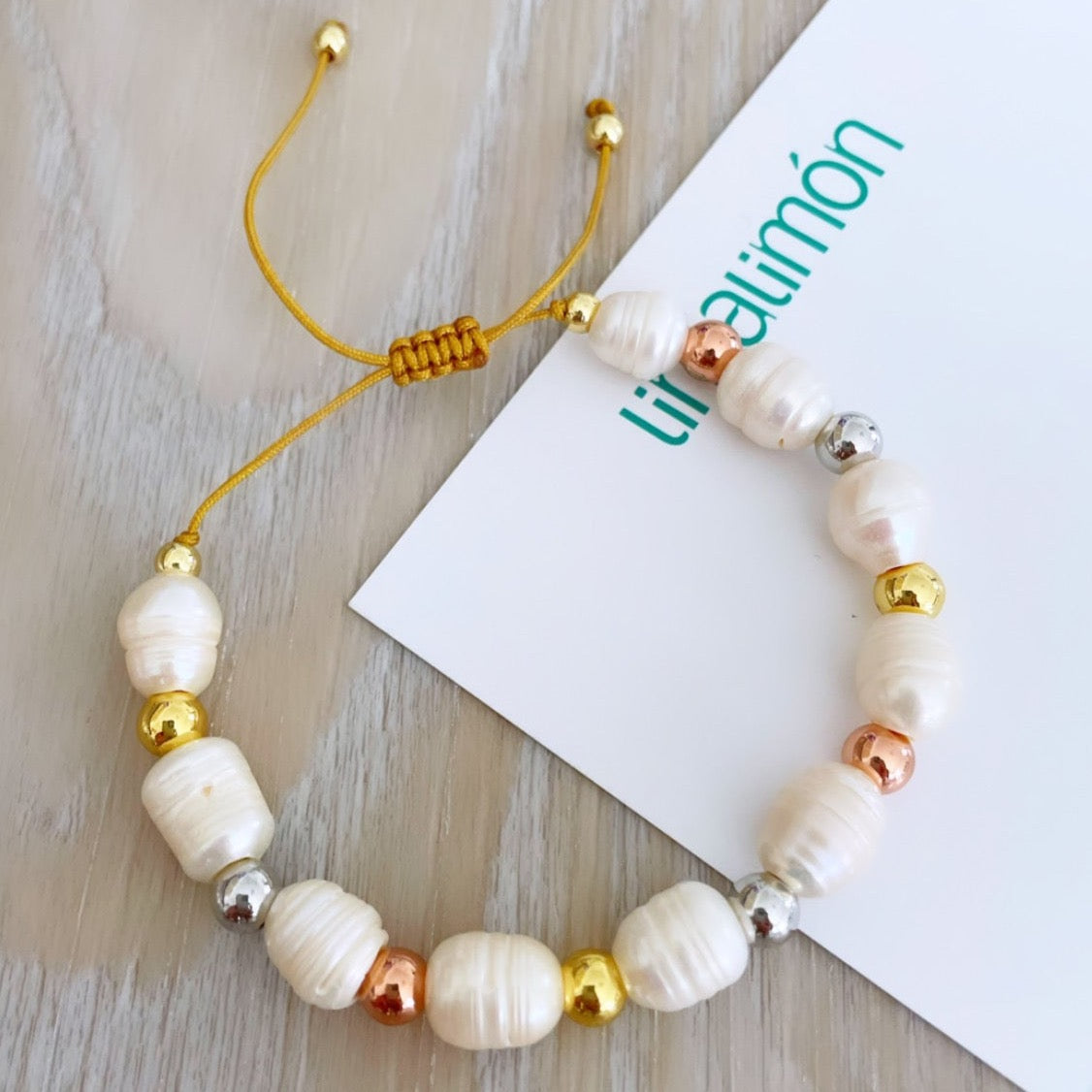 Pearl and Beads Bracelet - LimaLimón Store