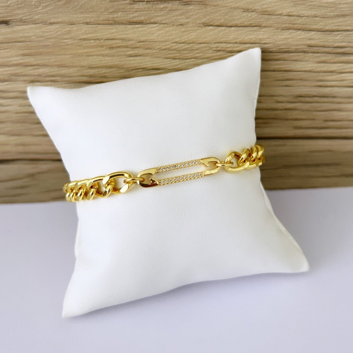 Gold Bracelet - LimaLimón Store