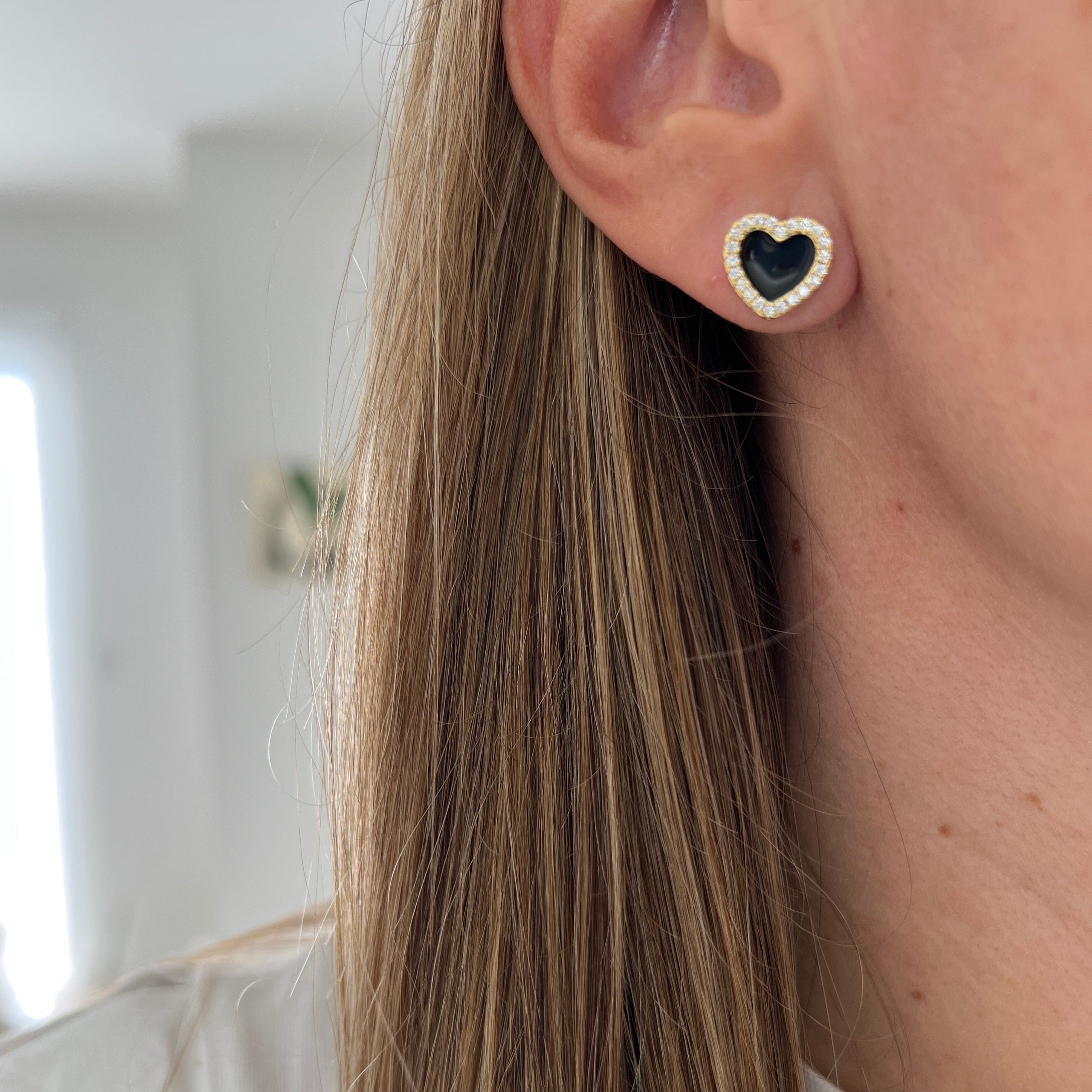 Black Enamel Stud Earring - LimaLimón Store