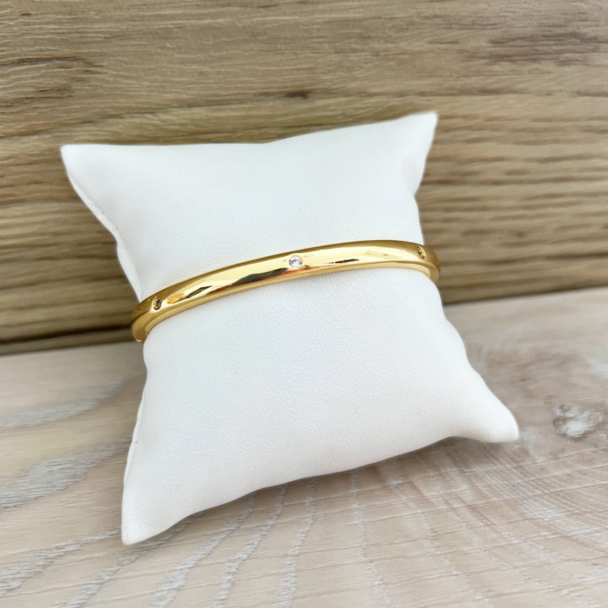 Gold Bangle - Bracelet | LimaLimón Store - 1