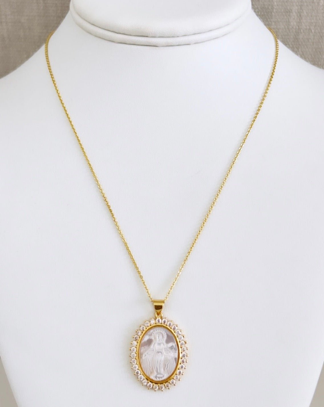 Miracle Virgin Necklace - Necklace | LimaLimón Store - 3